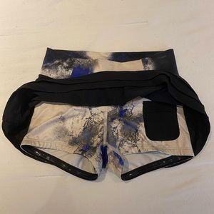Lululemon sz 4 shorts skirt